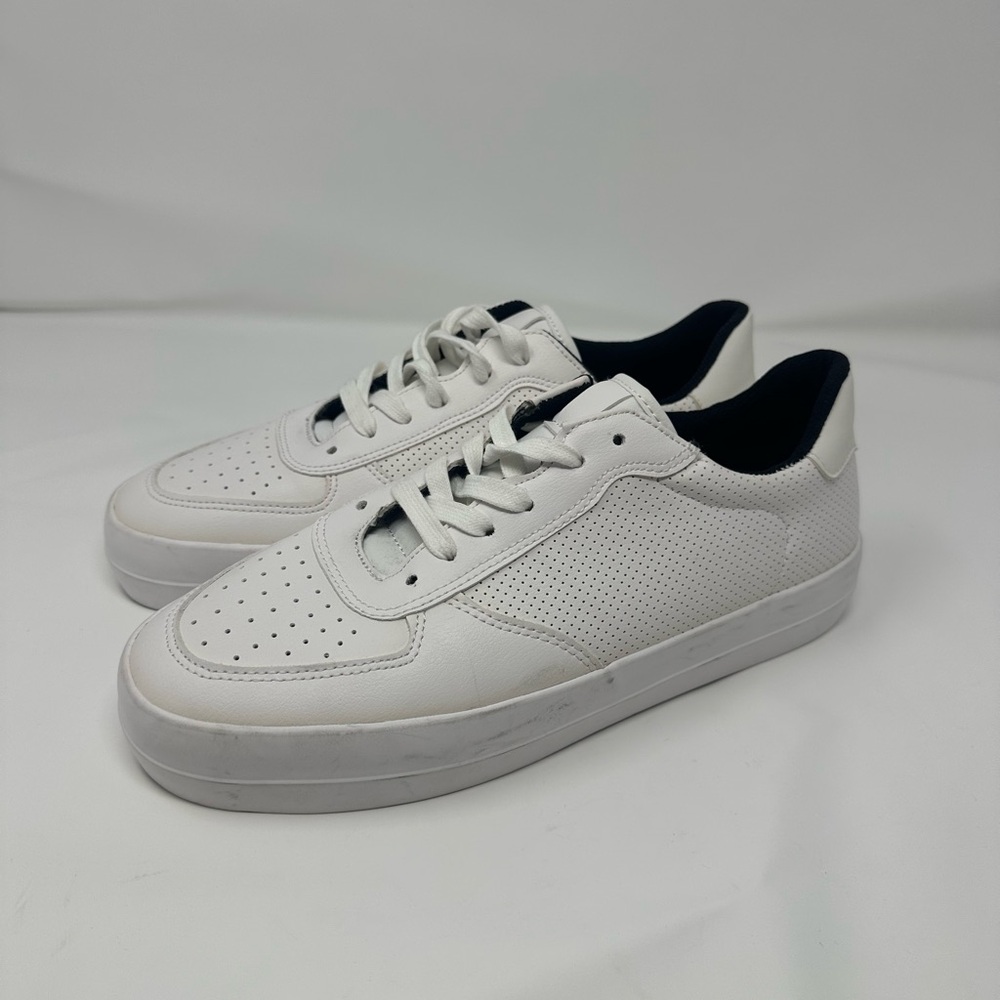 Bershka White and Black Men's Sneakers size 10/43